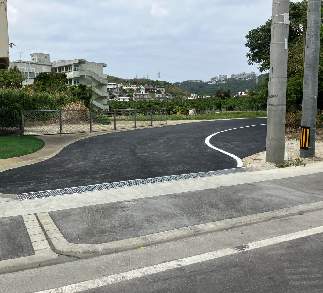 沖縄県　西原町　竣工現場